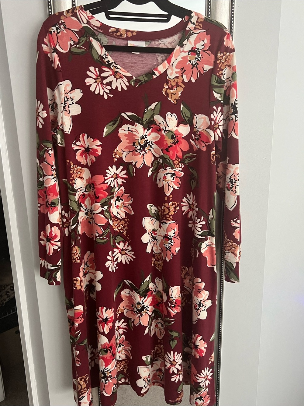 LuLaRoe Burgundy Floral V-Neck Long Sleeve Dress with POCKETS!